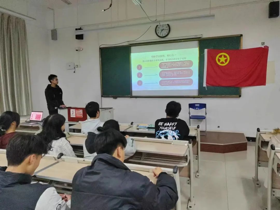 1-23122Q13UB39.jpg