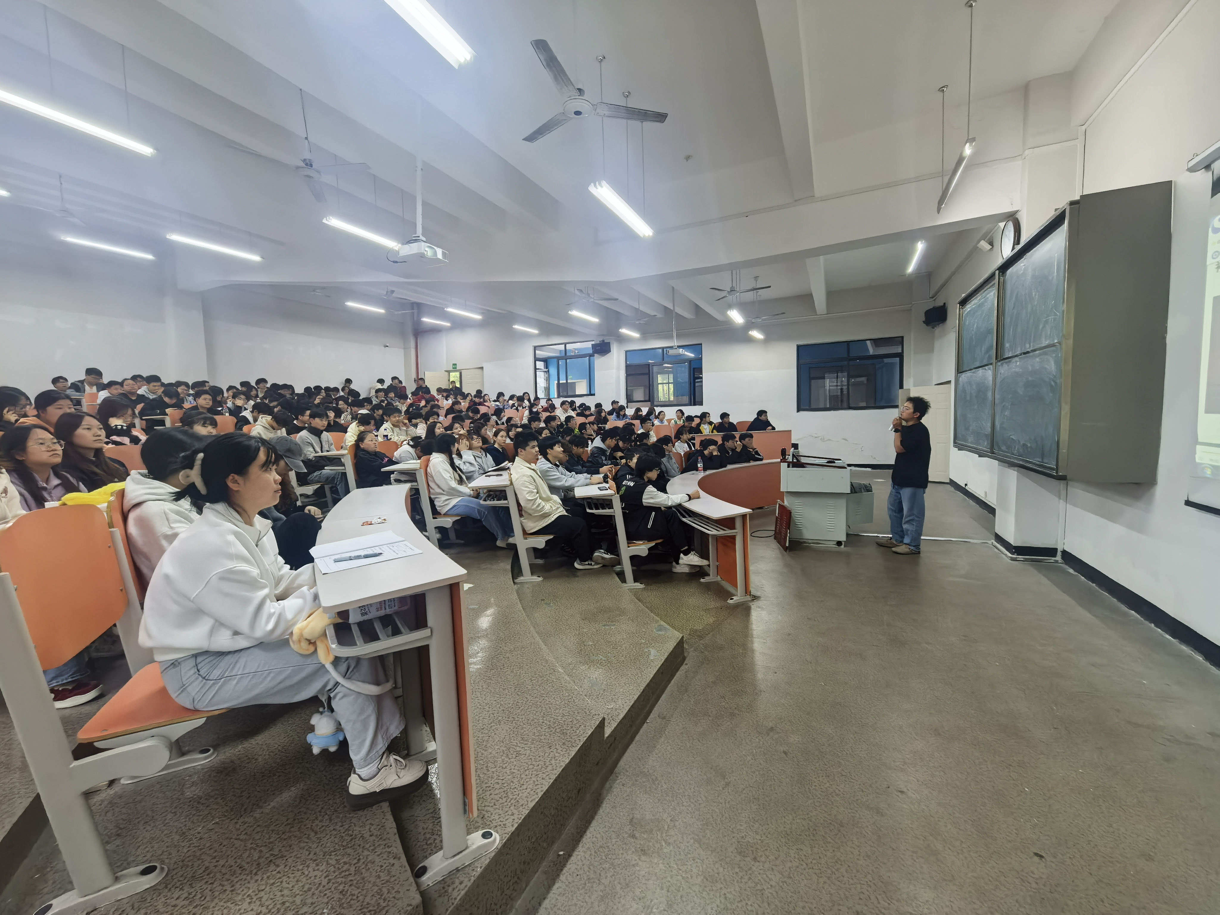 1-251024153216292.jpg 1-251024153216292.jpg